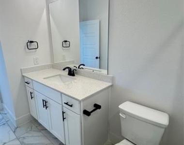 1232 Eureka Springs Street - Photo Thumbnail 26