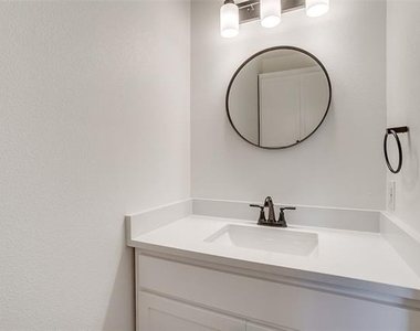 2345 Benbrook Drive - Photo Thumbnail 10