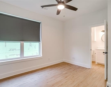 2345 Benbrook Drive - Photo Thumbnail 26