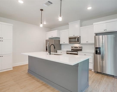 2345 Benbrook Drive - Photo Thumbnail 17