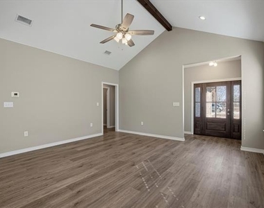 508 Good John Street - Photo Thumbnail 4