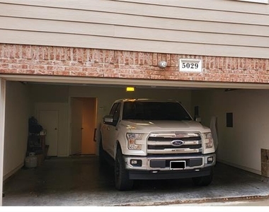 5029 Parkview Place - Photo Thumbnail 22