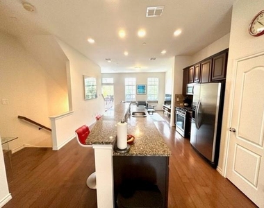 5029 Parkview Place - Photo Thumbnail 17
