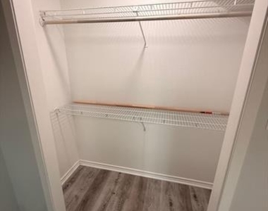3933 Inwood Road - Photo Thumbnail 10