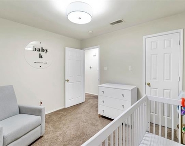 6707 Classen Trail - Photo Thumbnail 14