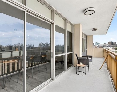 6211 Northwest Highway - Photo Thumbnail 22