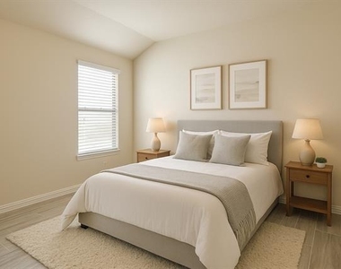 3920 Turquoise Avenue - Photo Thumbnail 3