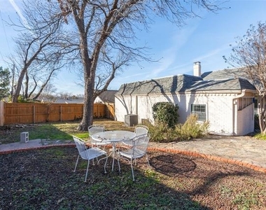 825 Milford Street - Photo Thumbnail 32