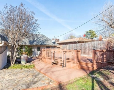 825 Milford Street - Photo Thumbnail 34