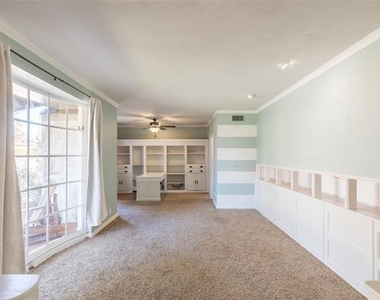 825 Milford Street - Photo Thumbnail 2