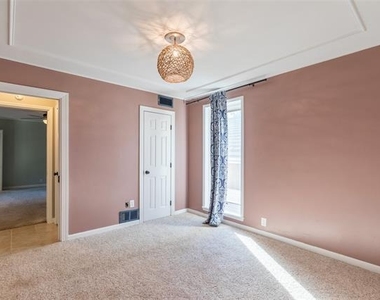 825 Milford Street - Photo Thumbnail 24