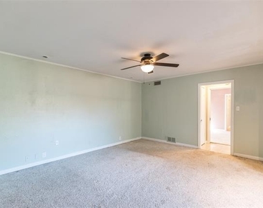 825 Milford Street - Photo Thumbnail 12