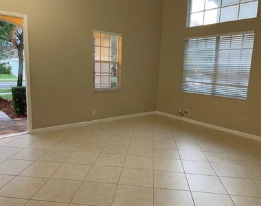 6729 Bulrush Court - Photo Thumbnail 22