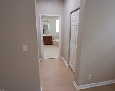 6729 Bulrush Court - Photo Thumbnail 31