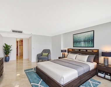 400 Beach Road - Photo Thumbnail 20