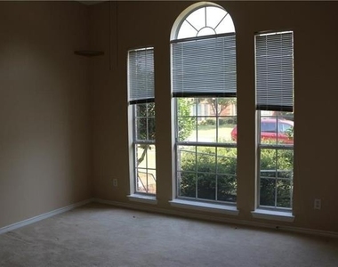 4428 Buchanan Drive - Photo Thumbnail 21