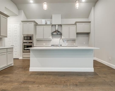 13280 Jonata Street - Photo Thumbnail 1