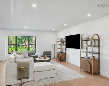 13224 Polo Club Road - Photo Thumbnail 2