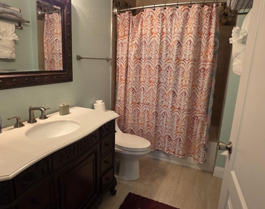 108 Sw Peacock Boulevard - Photo Thumbnail 12