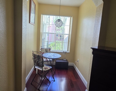 108 Sw Peacock Boulevard - Photo Thumbnail 13