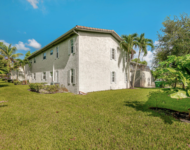 8706 W Sample Road - Photo Thumbnail 19
