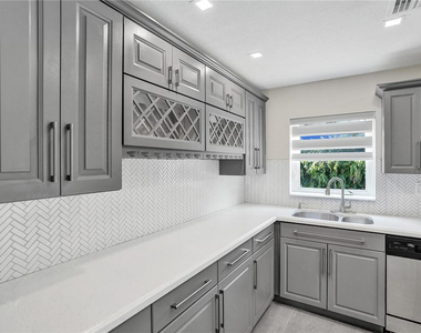 11627 Sw 50th Street - Photo Thumbnail 8