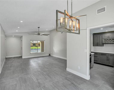 11627 Sw 50th Street - Photo Thumbnail 5