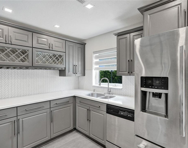 11627 Sw 50th Street - Photo Thumbnail 11