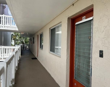 3601 Inverrary Drive - Photo Thumbnail 27