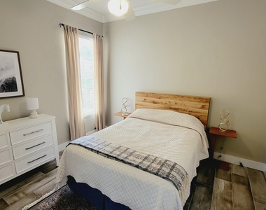 8241 Tobago Lane - Photo Thumbnail 25