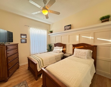 8262 Dominica Place - Photo Thumbnail 24
