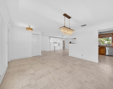 6251 Ne 20th Terrace - Photo Thumbnail 57