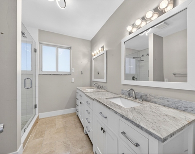 6251 Ne 20th Terrace - Photo Thumbnail 31