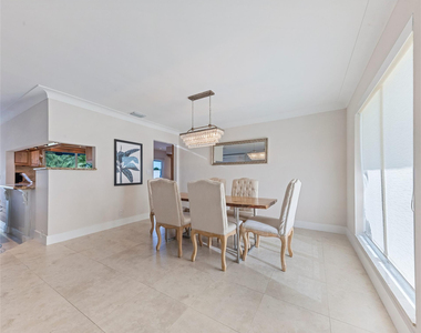 6251 Ne 20th Terrace - Photo Thumbnail 37