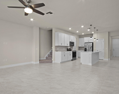 4837 Chantilly Road - Photo Thumbnail 4