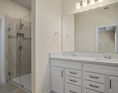 4837 Chantilly Road - Photo Thumbnail 7