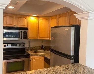 901 Ne 3rd Street - Photo Thumbnail 8