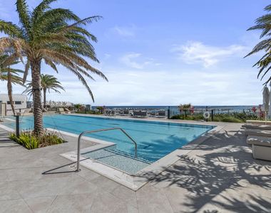 220 Lake Shore Drive - Photo Thumbnail 10