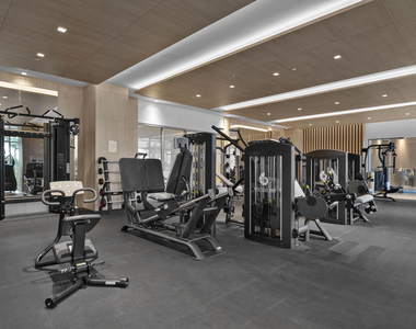 220 Lake Shore Drive - Photo Thumbnail 22