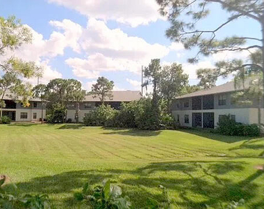 6551 Se Federal Highway - Photo Thumbnail 15