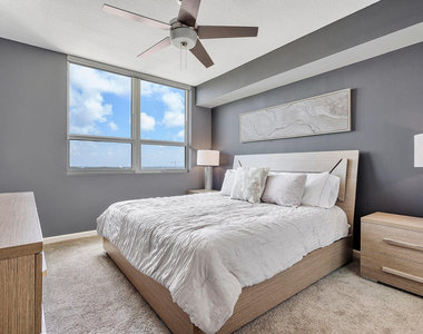 610 W Las Olas Boulevard - Photo Thumbnail 11