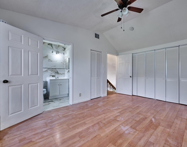 57 Peachtree Place - Photo Thumbnail 40