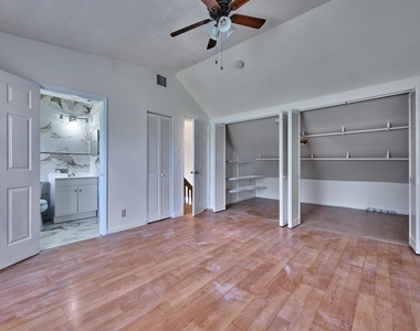 57 Peachtree Place - Photo Thumbnail 41