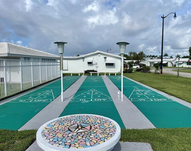 2751 E Golf Boulevard - Photo Thumbnail 18