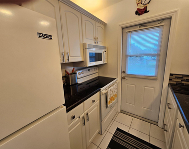 2751 E Golf Boulevard - Photo Thumbnail 13