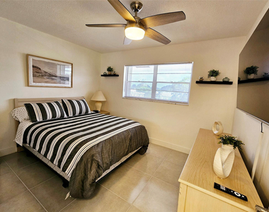 2751 E Golf Boulevard - Photo Thumbnail 10