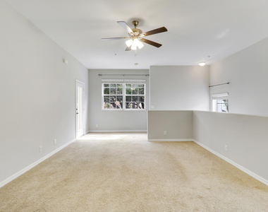 104 Lighthouse Circle - Photo Thumbnail 5