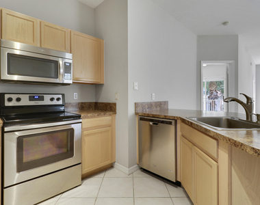 104 Lighthouse Circle - Photo Thumbnail 11