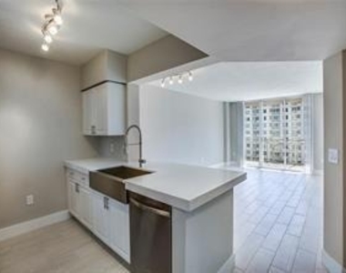 1030 Seminole Drive - Photo Thumbnail 1