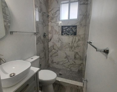 24 Sw 13th Street - Photo Thumbnail 6